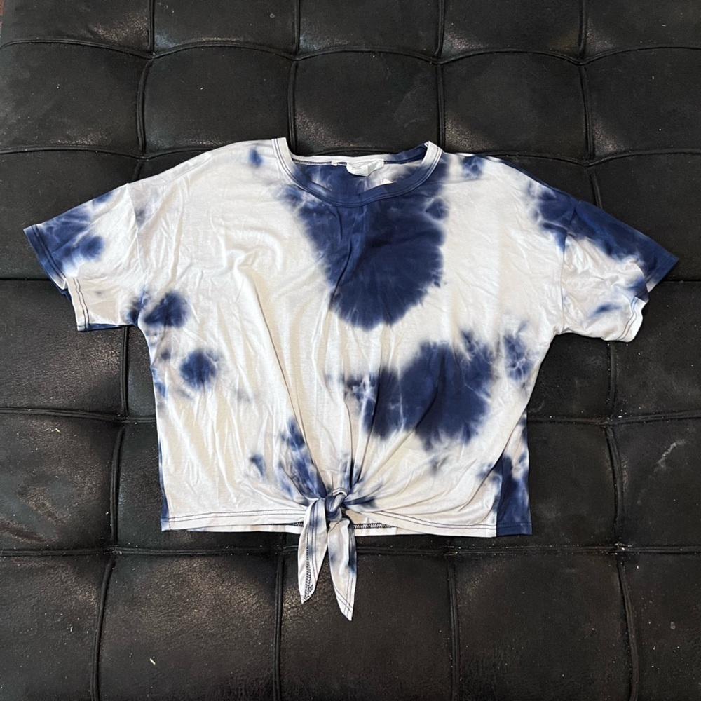 T-shirt​​​​
